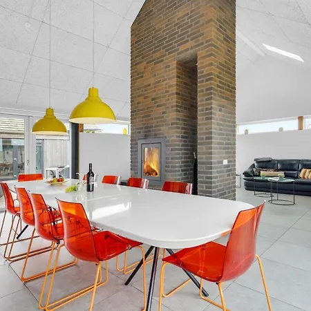 Cozy In Haderslev With Sauna Prázdninový dům Haderslev