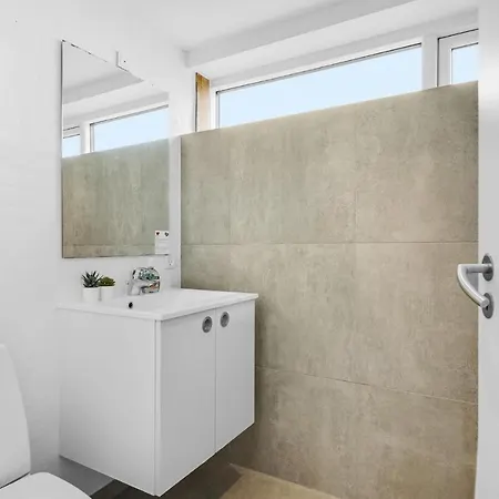 度假居 Pet Friendly Home In Haderslev With Sauna 哈泽斯莱乌