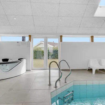 Pet Friendly Home In Haderslev With Sauna * 哈泽斯莱乌