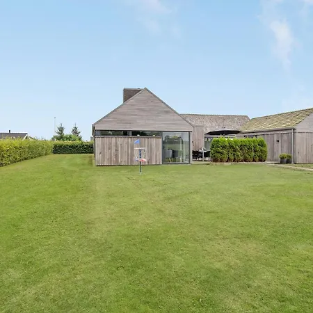 Cozy In Haderslev With Sauna Prázdninový dům Haderslev